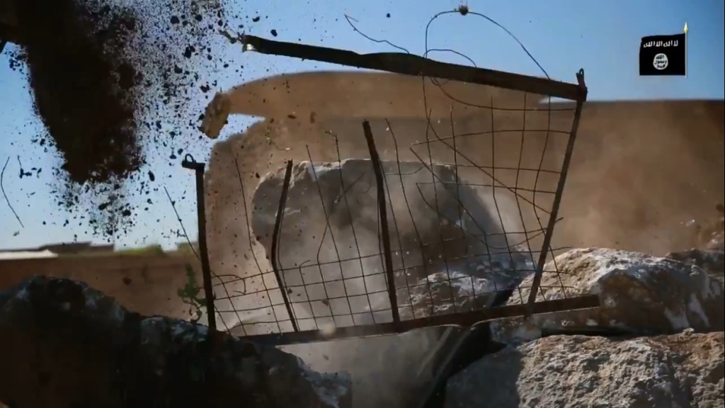 Islamic State attack on Nimrud (video release: 11th April 2015 - 00h05m02s)